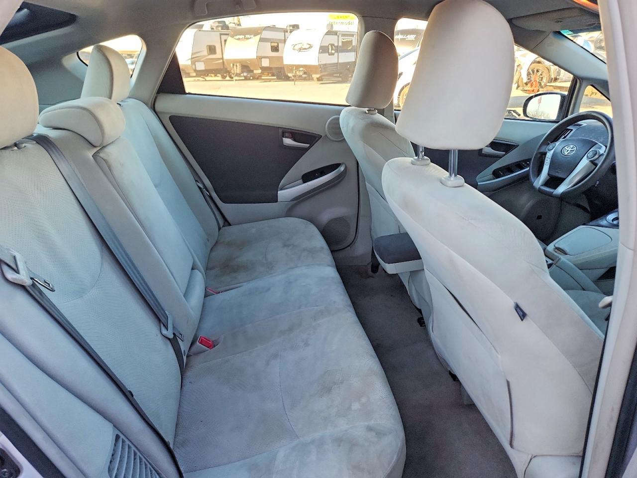 2010 TOYOTA PRIUS photo 11
