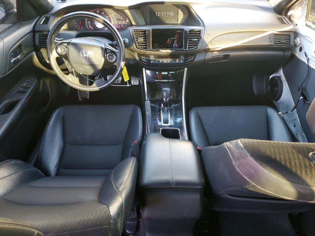 2017 HONDA ACCORD SPORT photo 8
