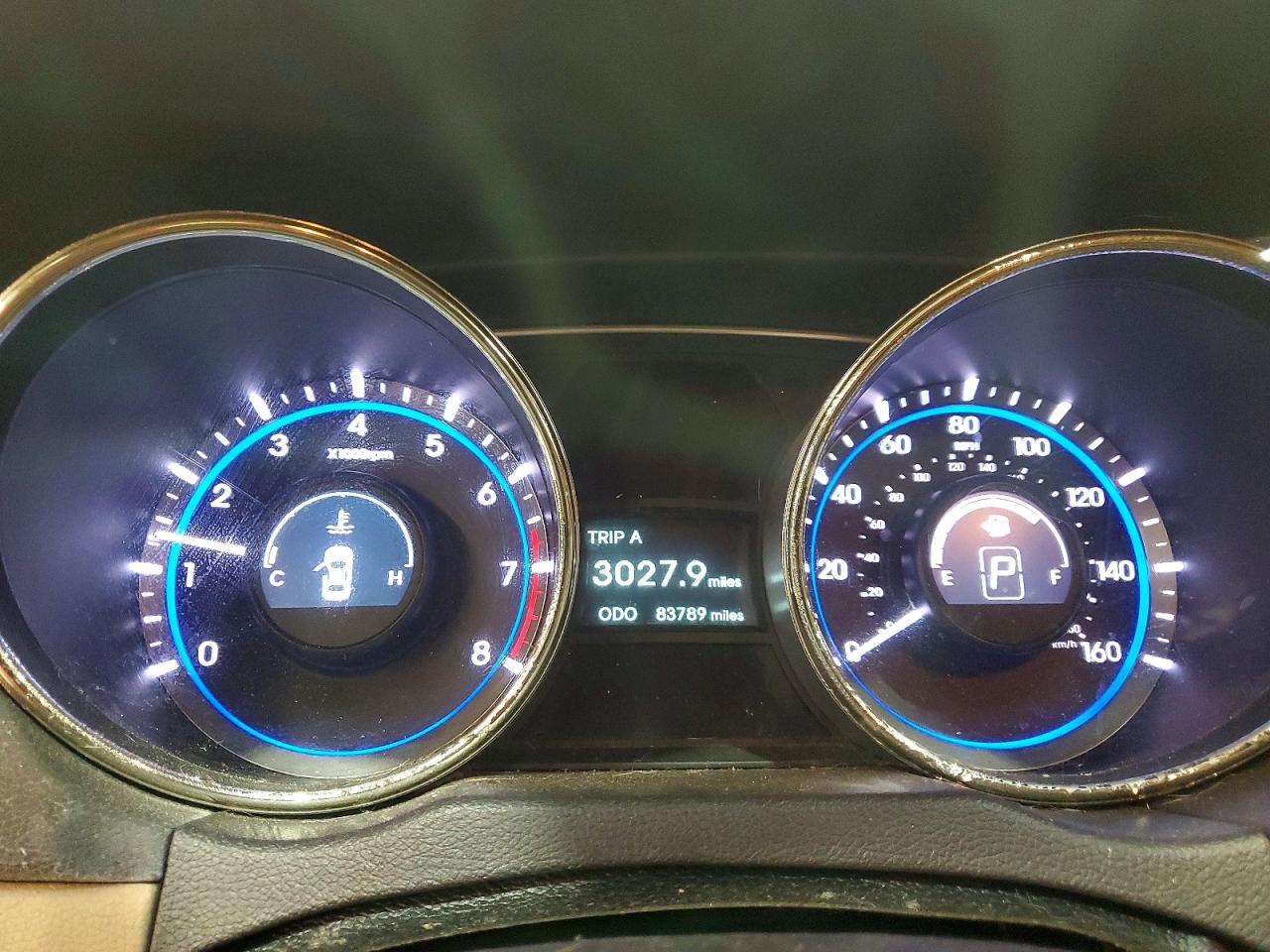 2011 HYUNDAI SONATA GLS photo 9