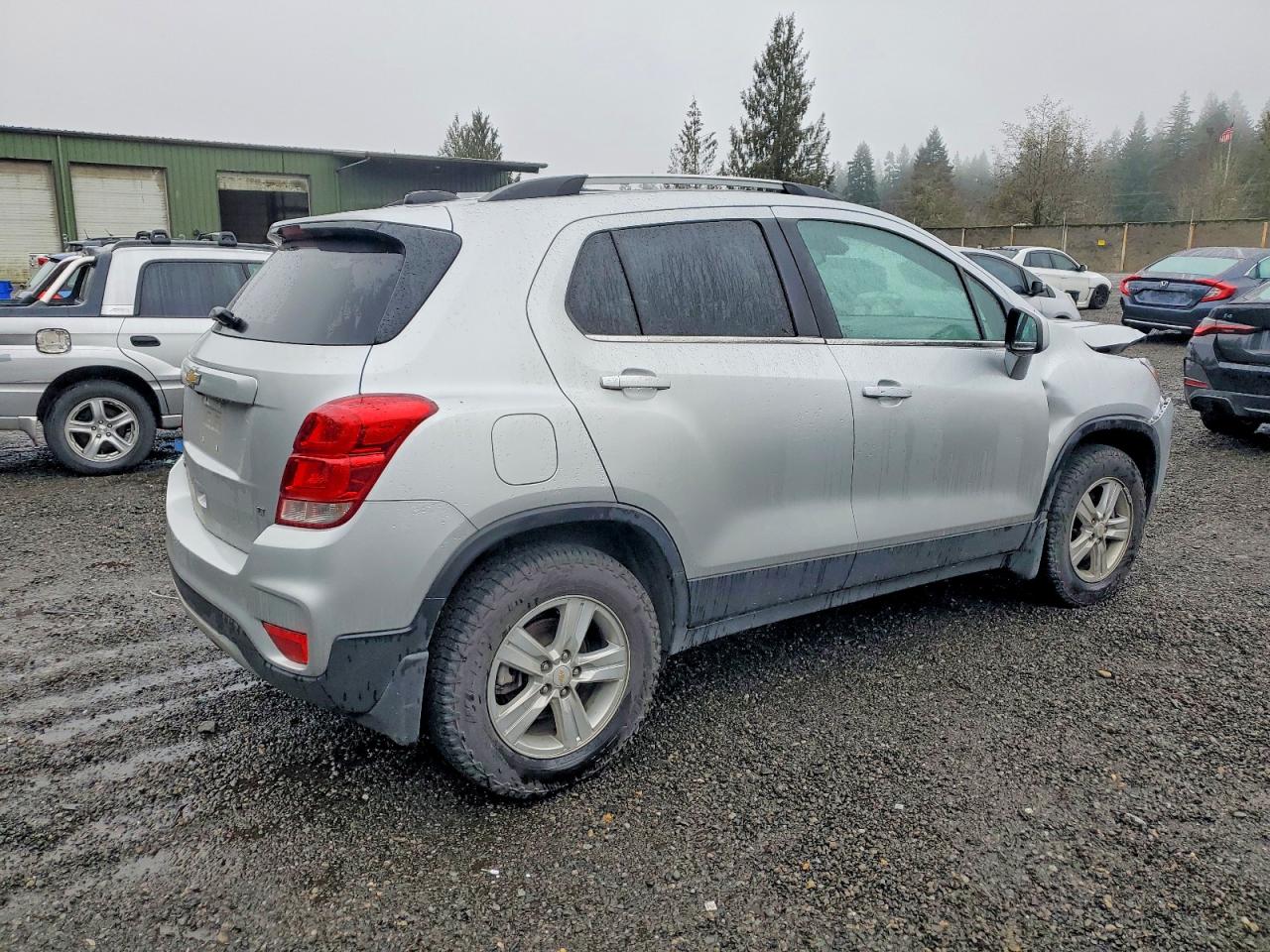 2020 CHEVROLET TRAX 1LT photo 3