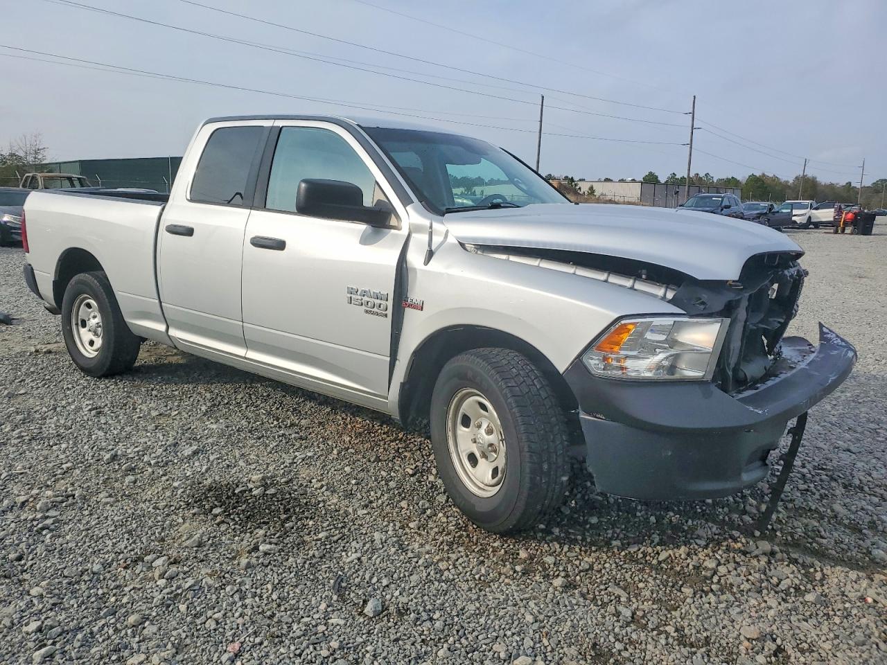 2019 RAM 1500 CLASSIC TRADESMAN photo 4