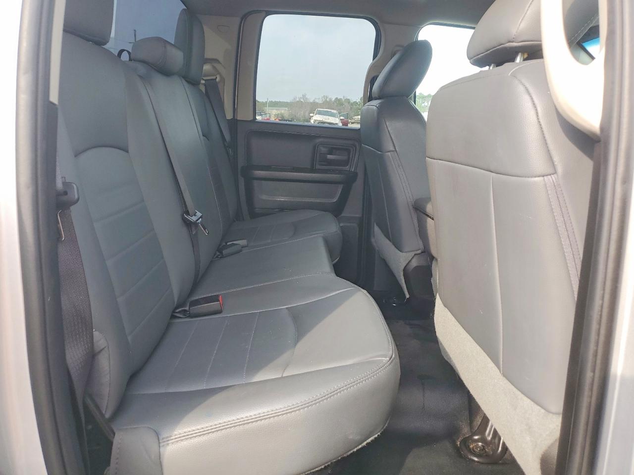 2019 RAM 1500 CLASSIC TRADESMAN photo 10