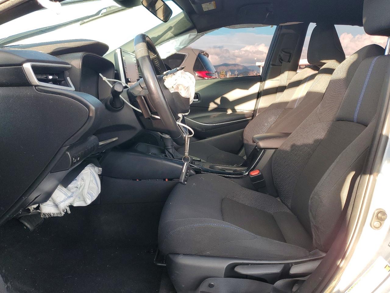 2020 TOYOTA COROLLA SE photo 7