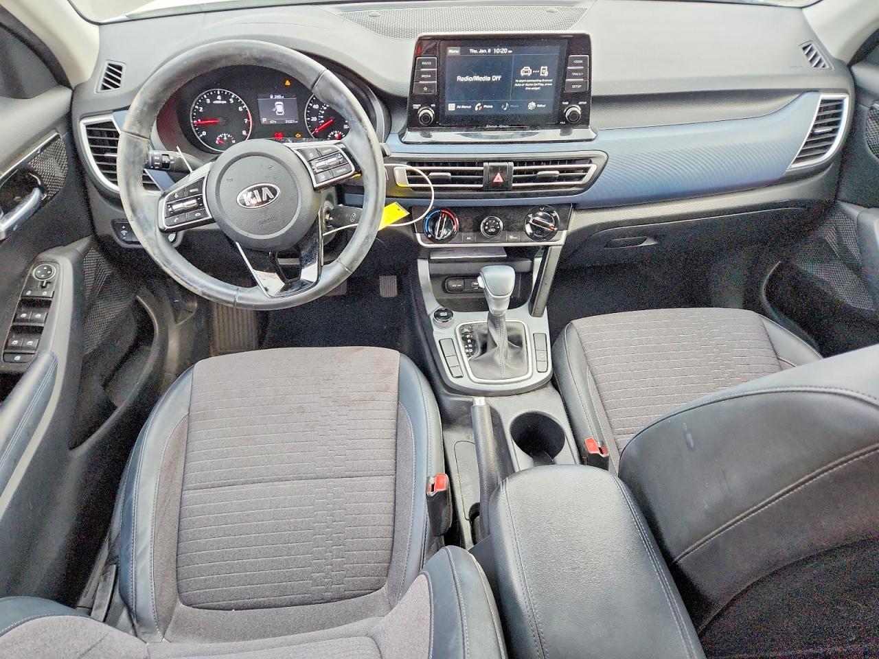 2021 KIA SELTOS S photo 8