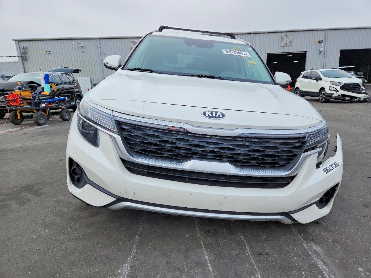 2021 KIA SELTOS S photo 5