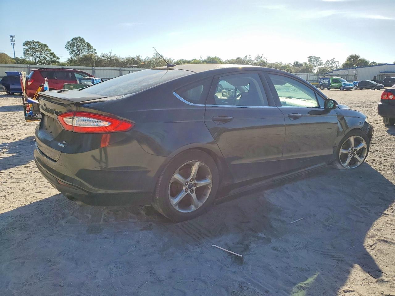 2015 FORD FUSION SE photo 3