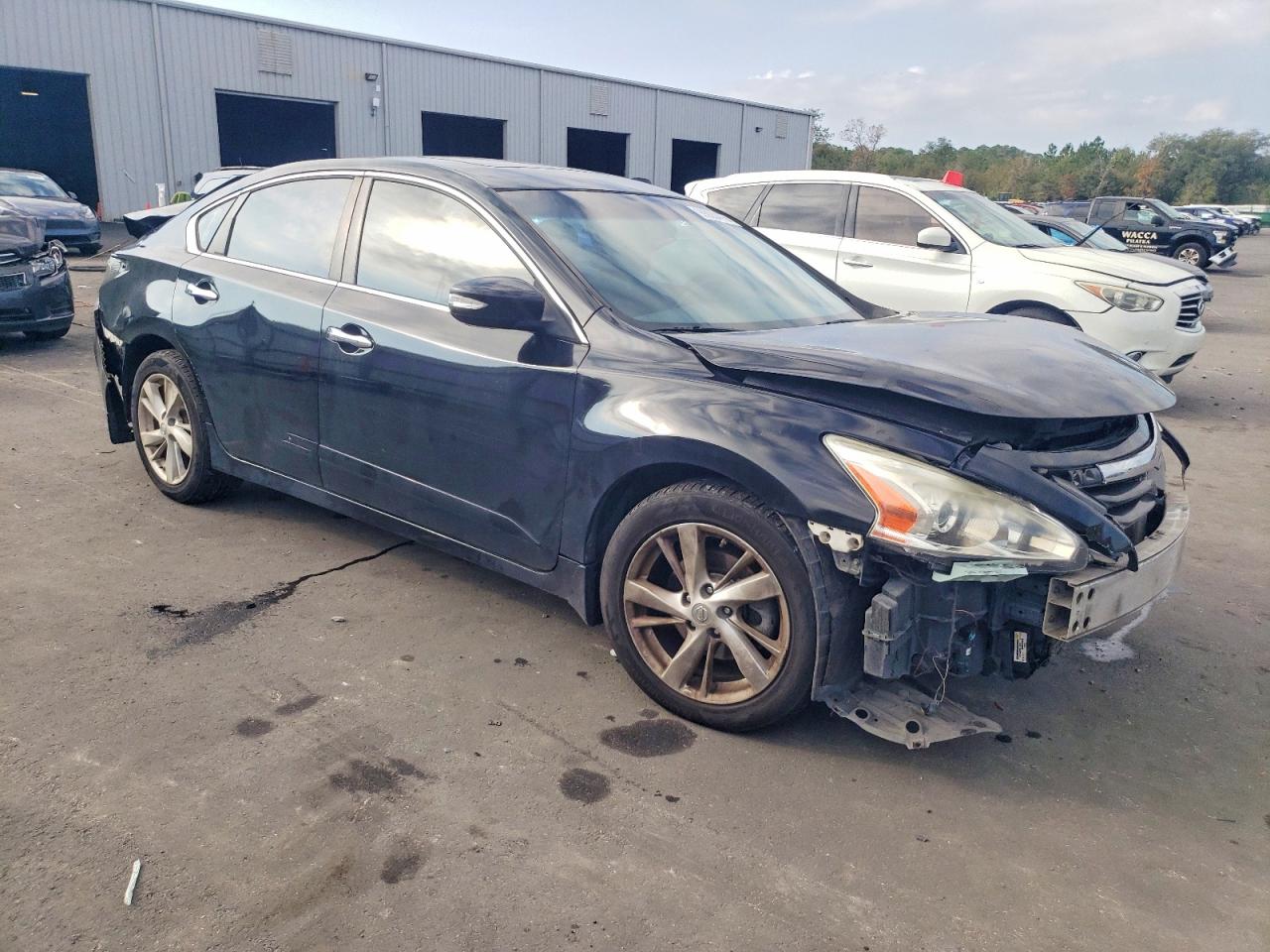 2013 NISSAN ALTIMA photo 4