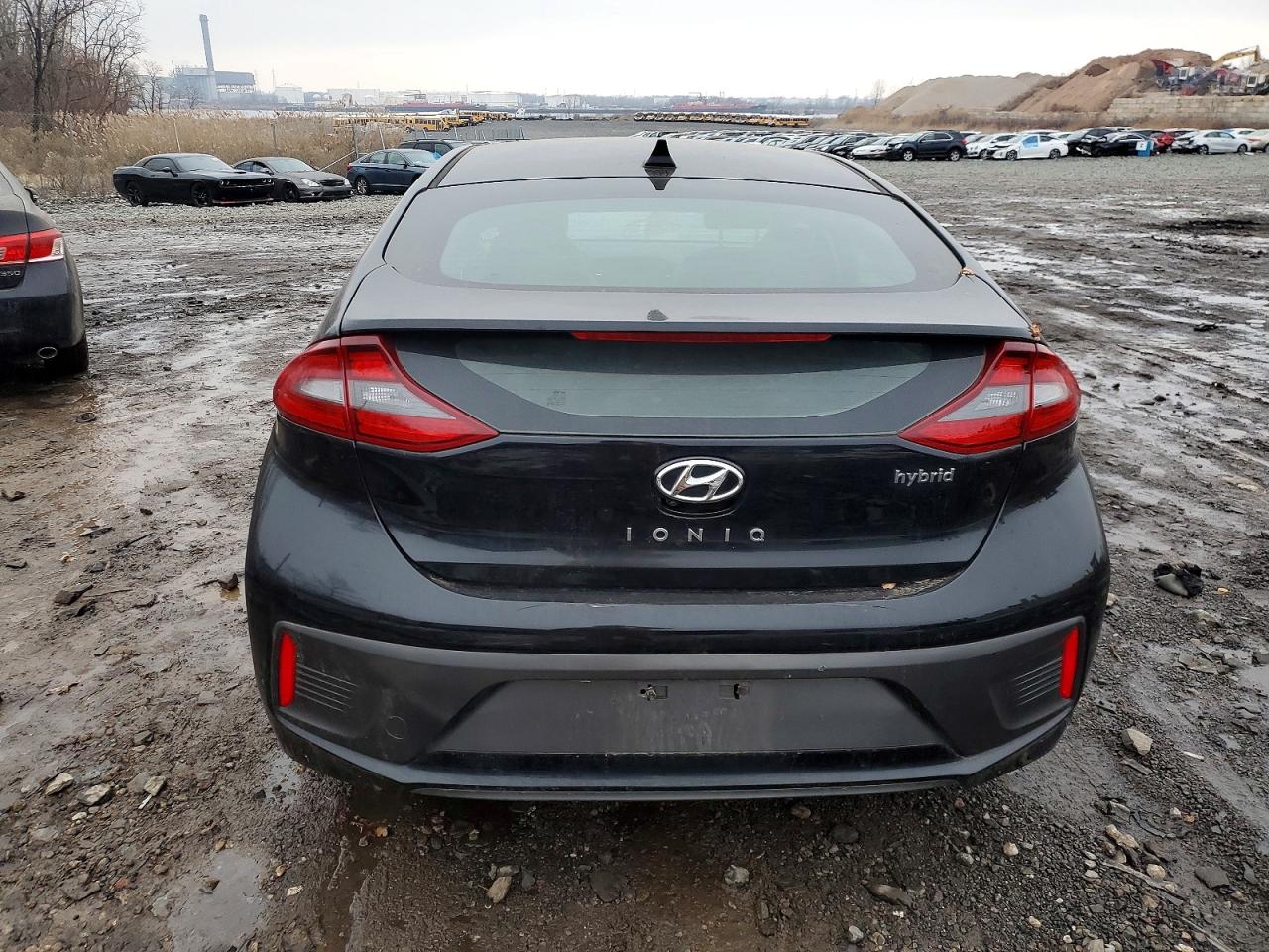 2017 HYUNDAI IONIQ LIMITED photo 6