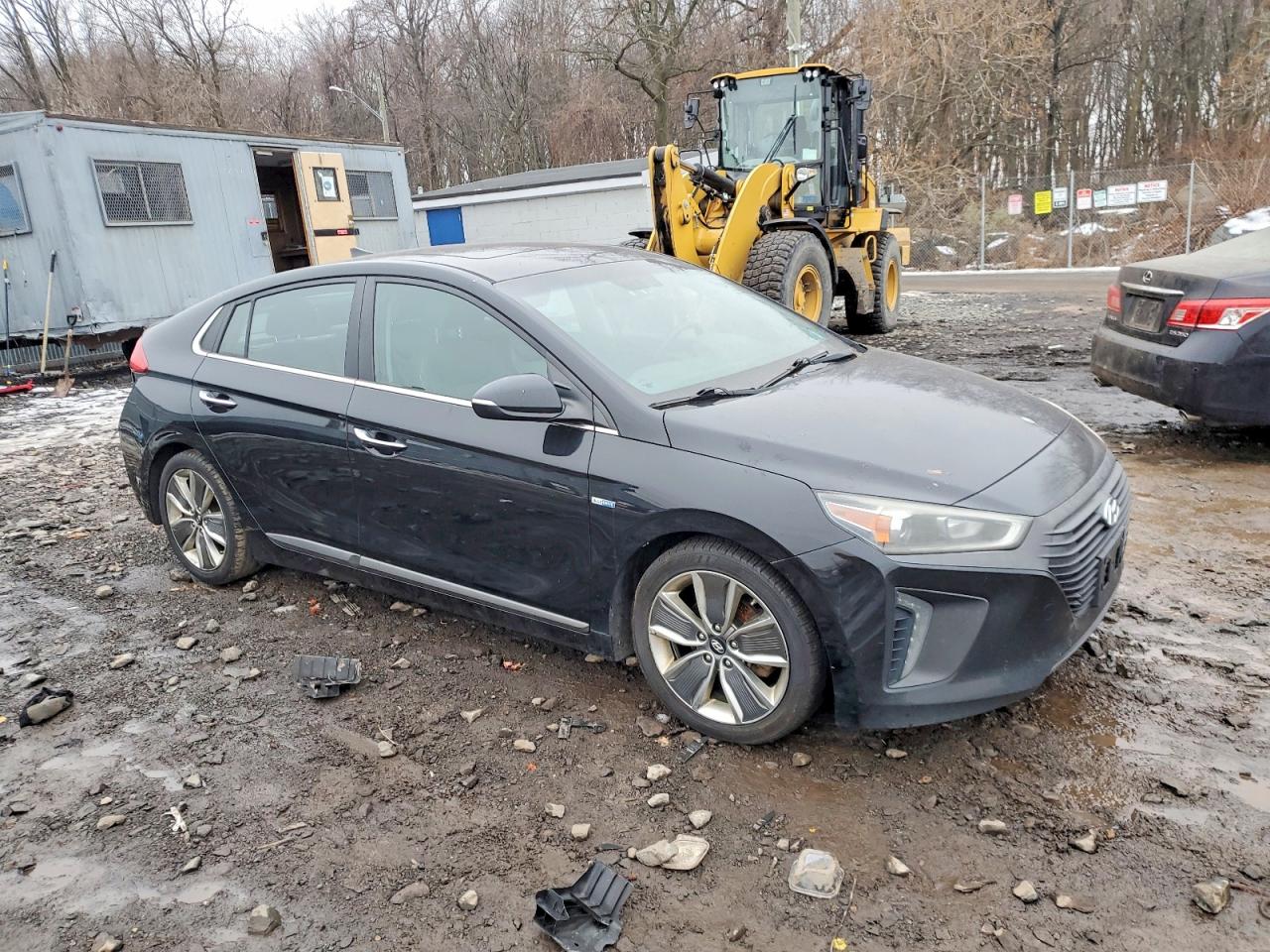 2017 HYUNDAI IONIQ LIMITED photo 4