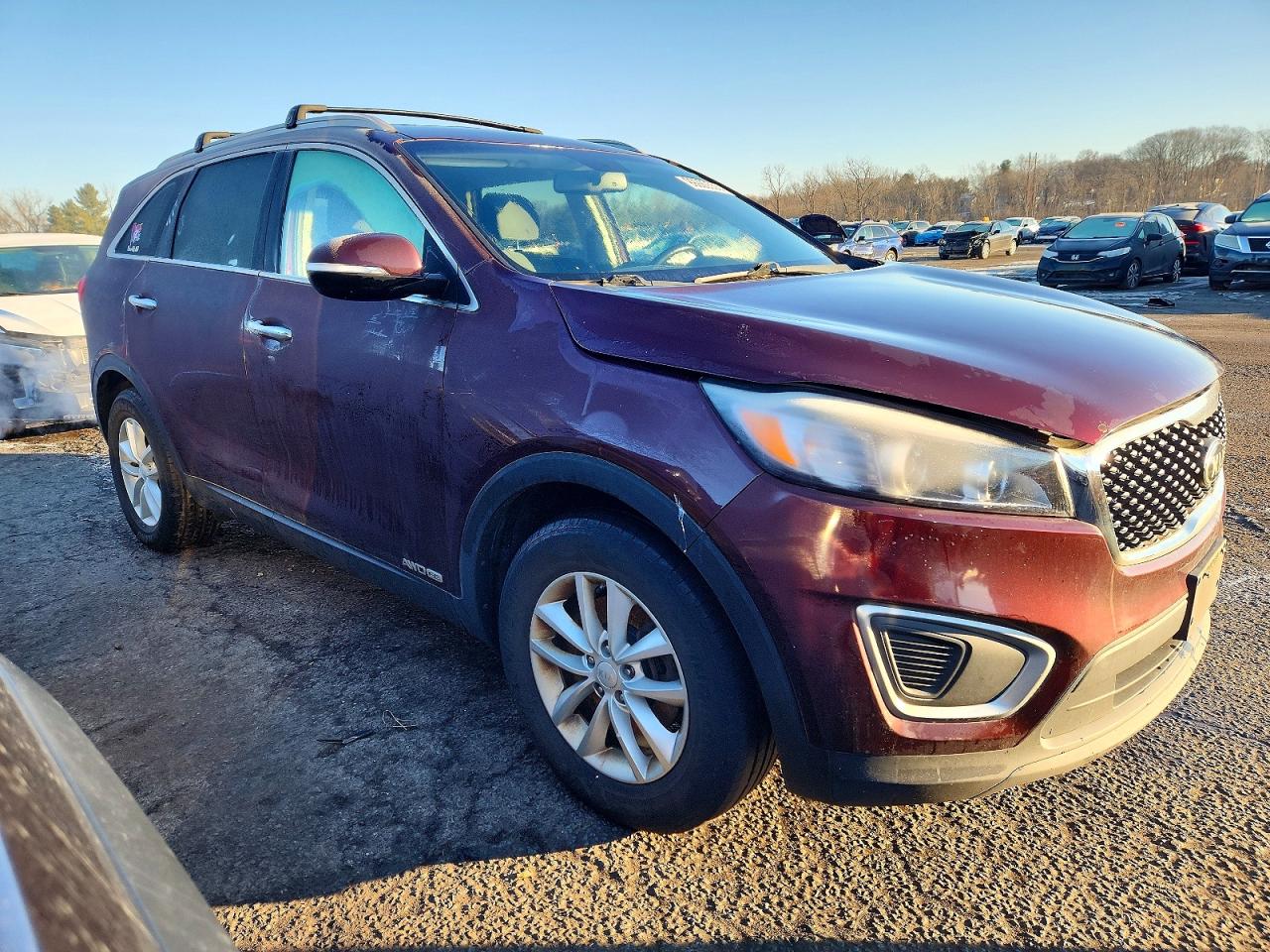 2017 KIA SORENTO LX photo 4