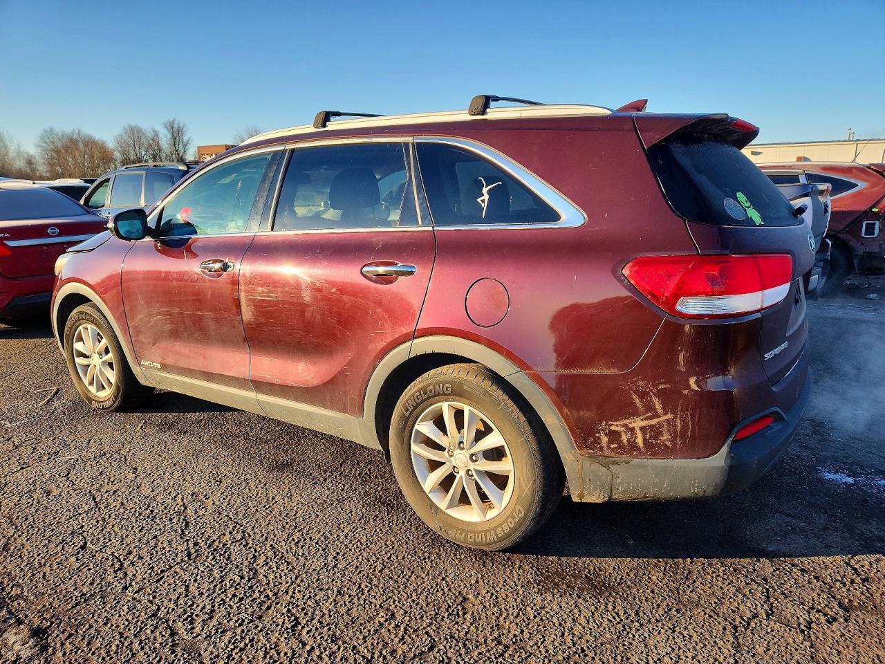 2017 KIA SORENTO LX photo 2