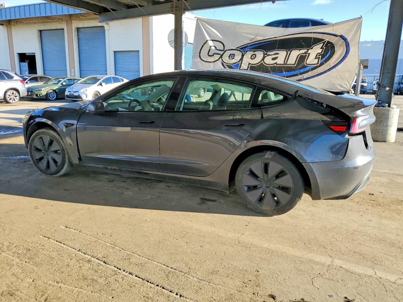 2024 TESLA MODEL 3 photo 2