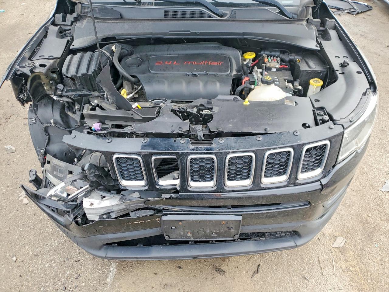 2017 JEEP COMPASS LATITUDE photo 12