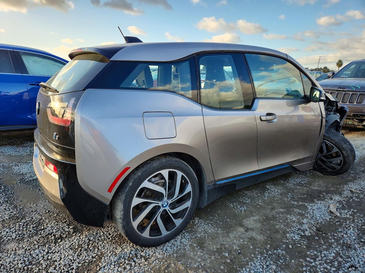 2015 BMW I3 REX photo 3