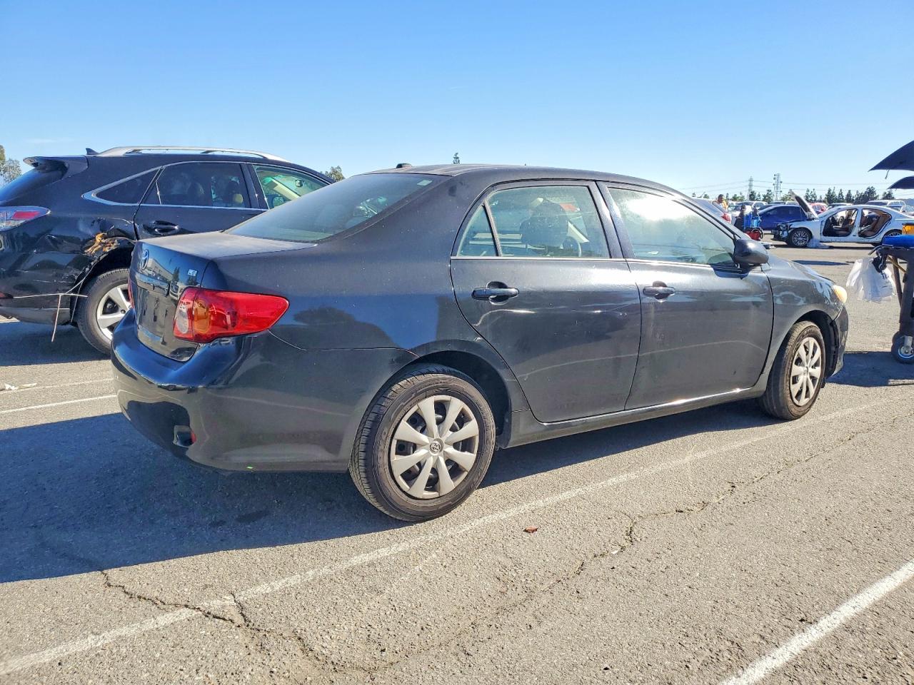2009 TOYOTA COROLLA BASE photo 3