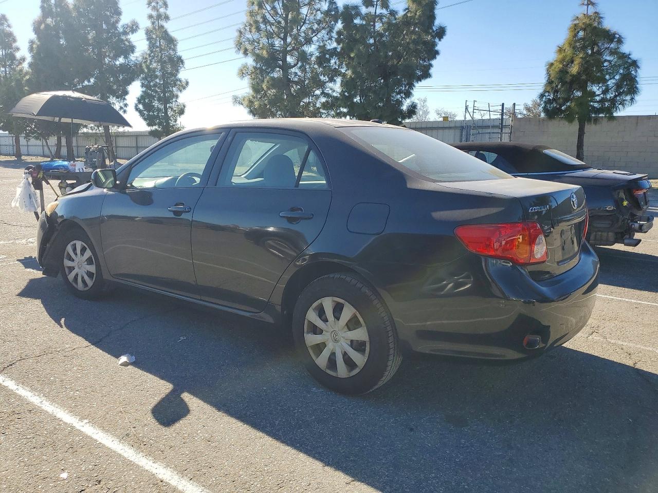 2009 TOYOTA COROLLA BASE photo 2