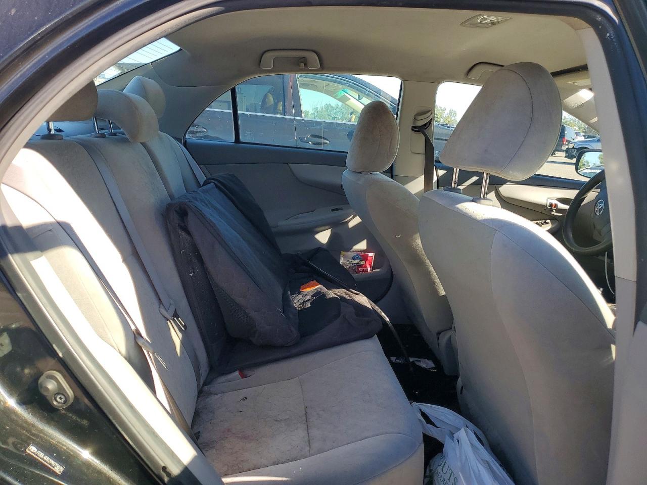 2009 TOYOTA COROLLA BASE photo 10