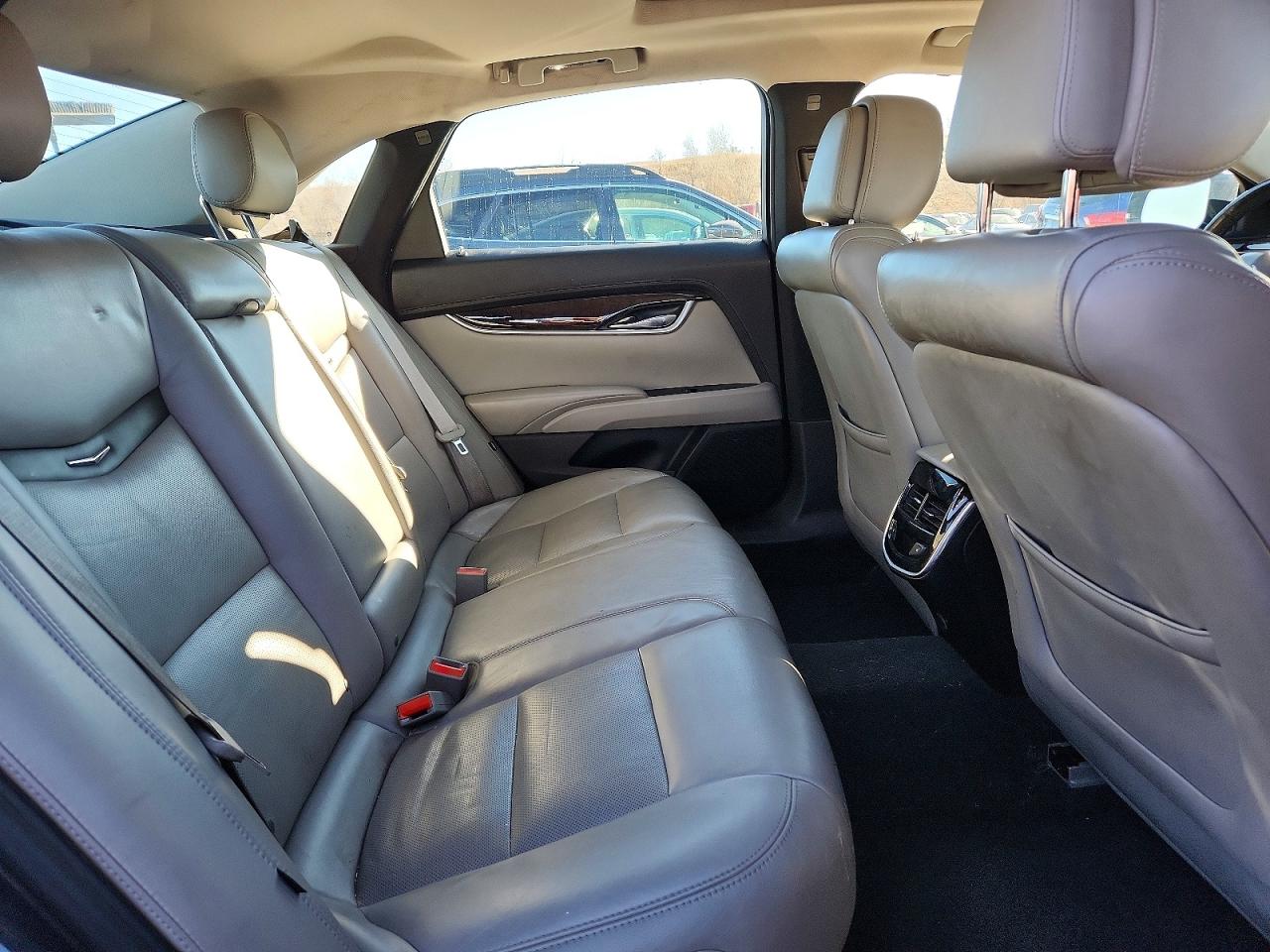 2013 CADILLAC XTS LUXURY COLLECTION photo 10