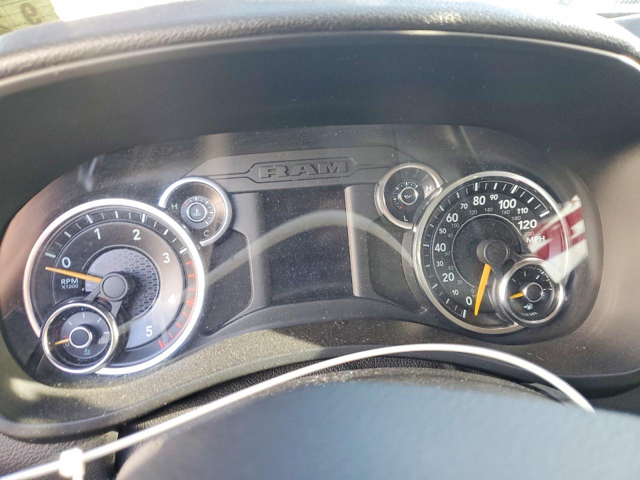 2019 RAM 3500 TRADESMAN photo 9
