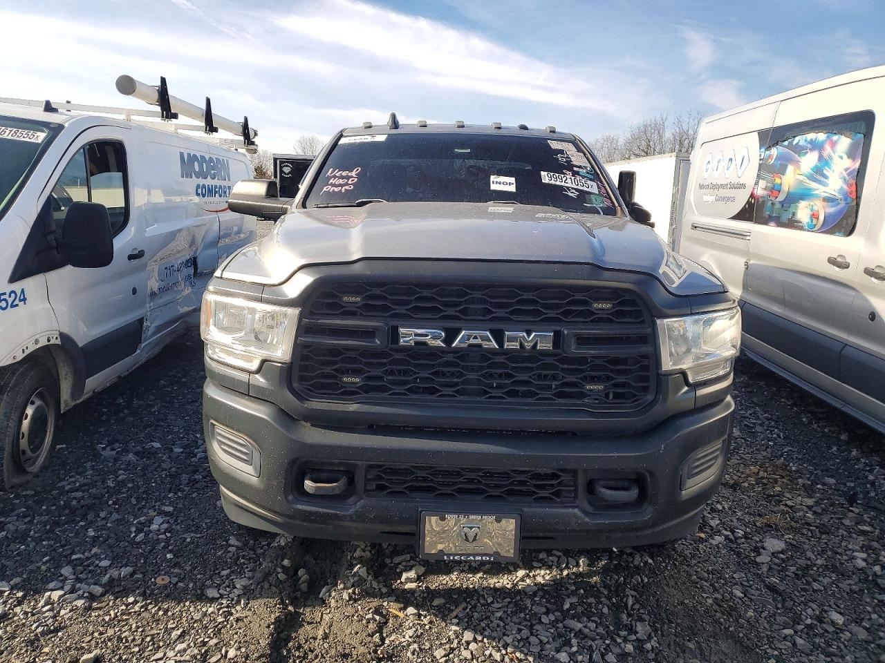 2019 RAM 3500 TRADESMAN photo 5