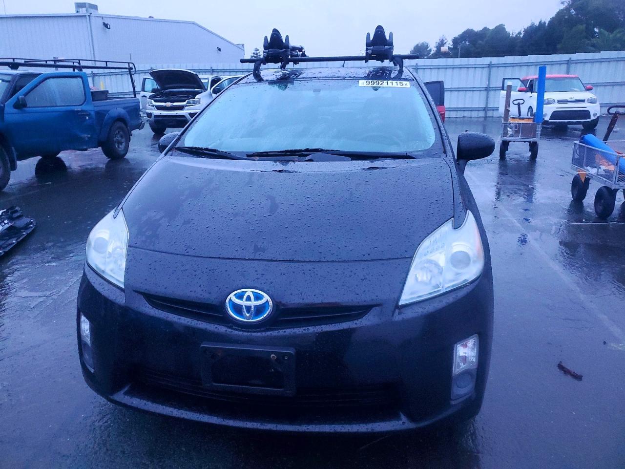 2010 TOYOTA PRIUS photo 5
