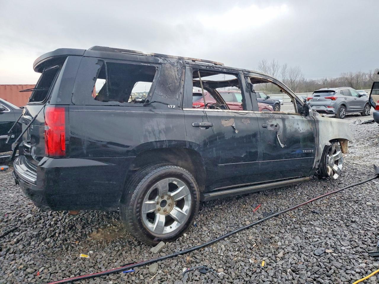 2015 CHEVROLET TAHOE K1500 LTZ photo 3