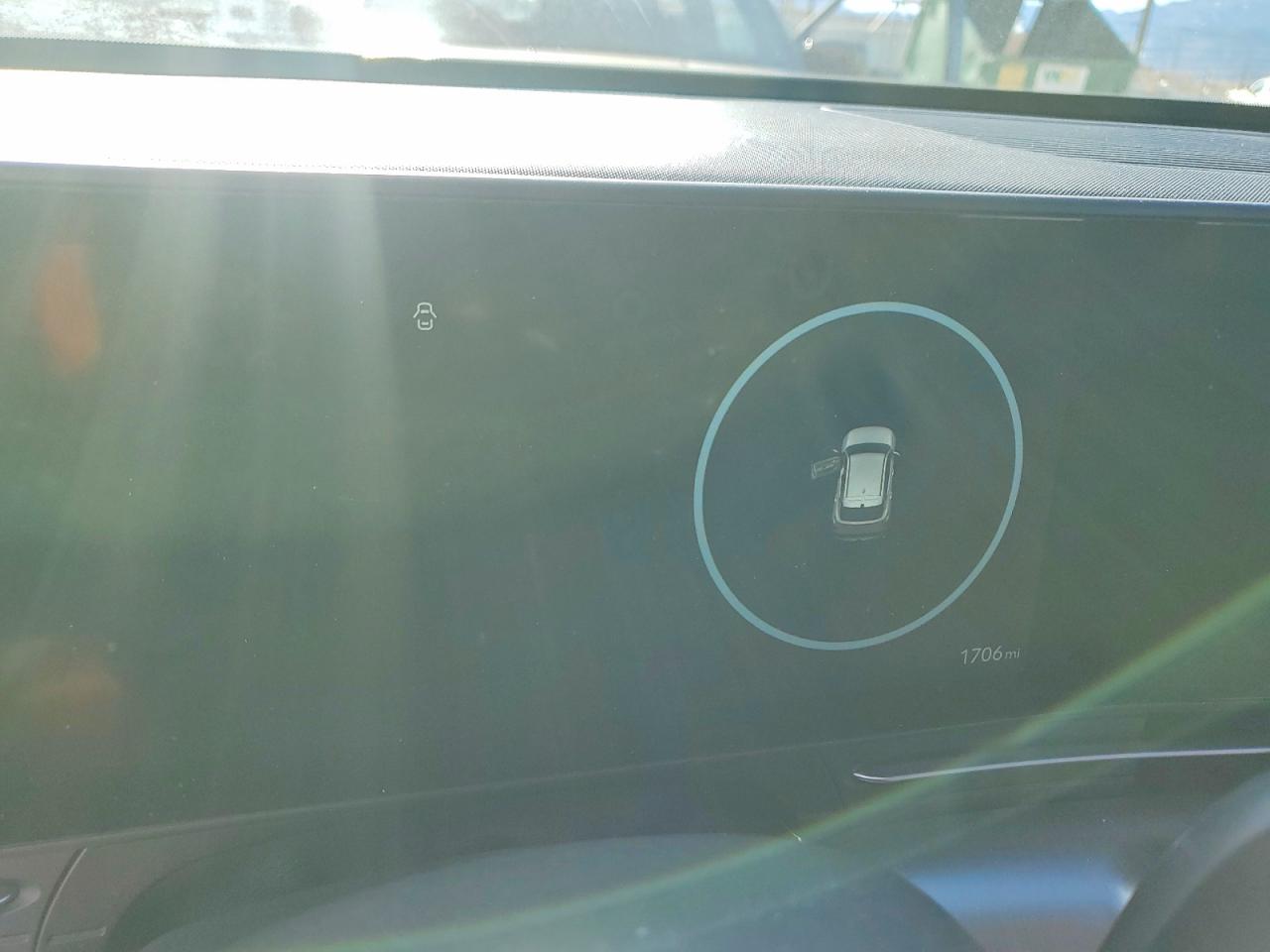 2025 HYUNDAI KONA SEL photo 9