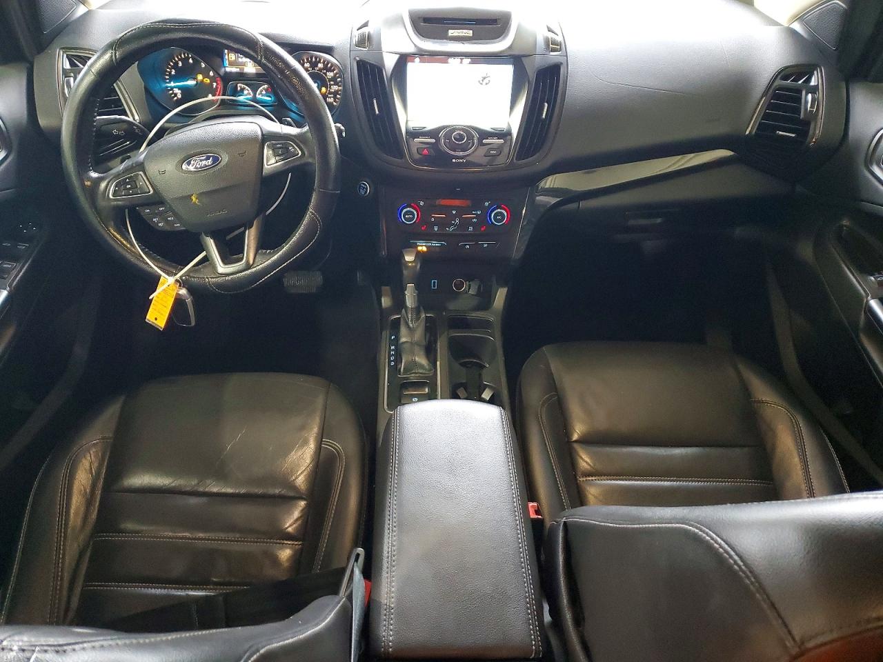 2017 FORD ESCAPE TITANIUM photo 8