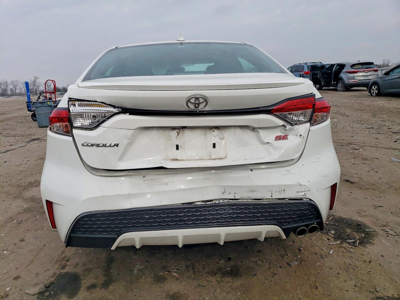 2021 TOYOTA COROLLA SE photo 6