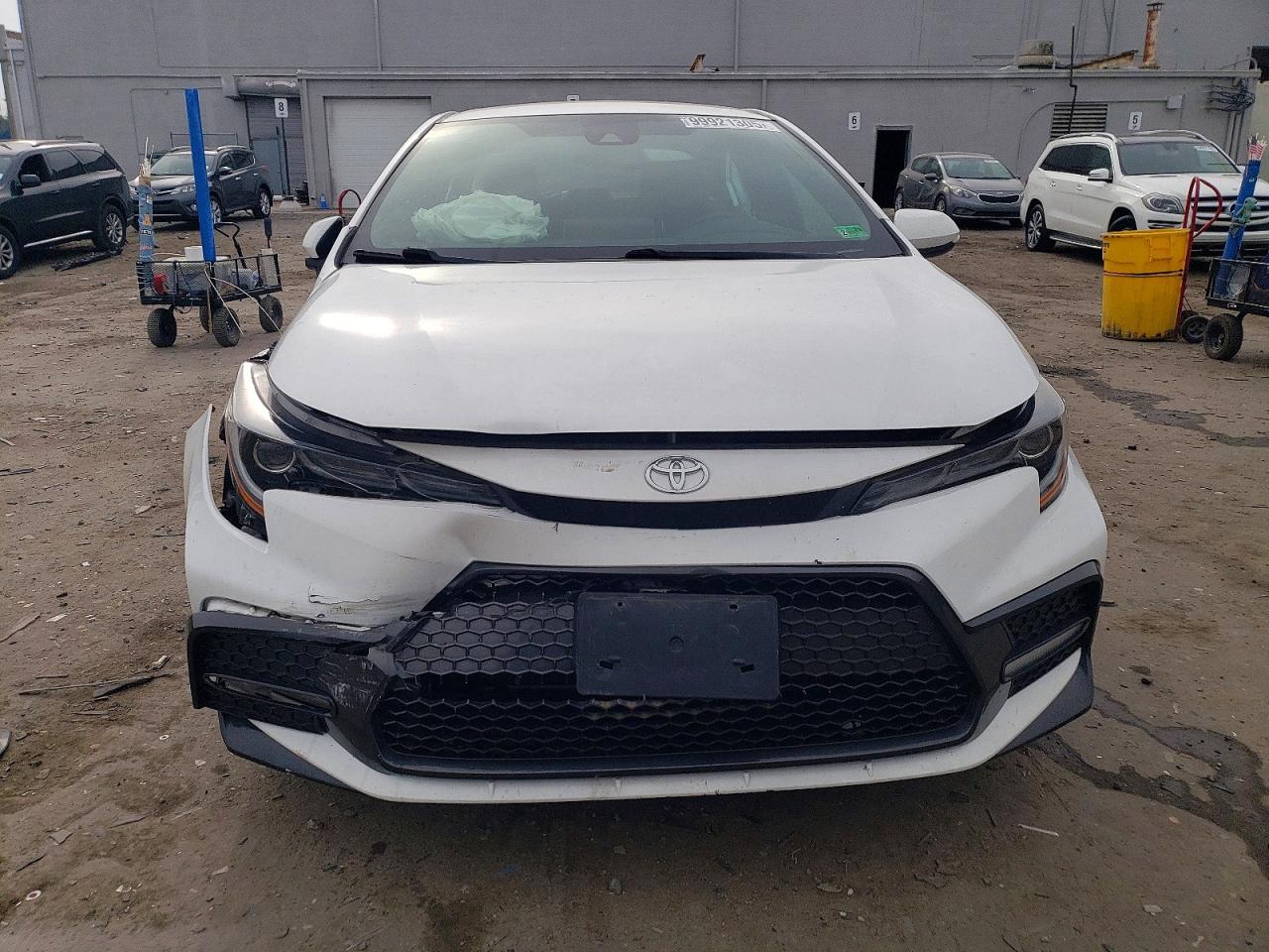 2021 TOYOTA COROLLA SE photo 5