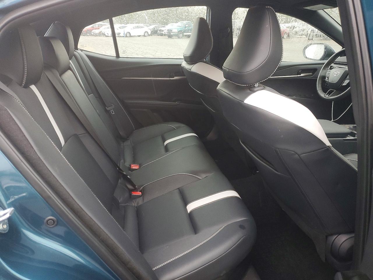 2025 TOYOTA CAMRY XSE photo 10