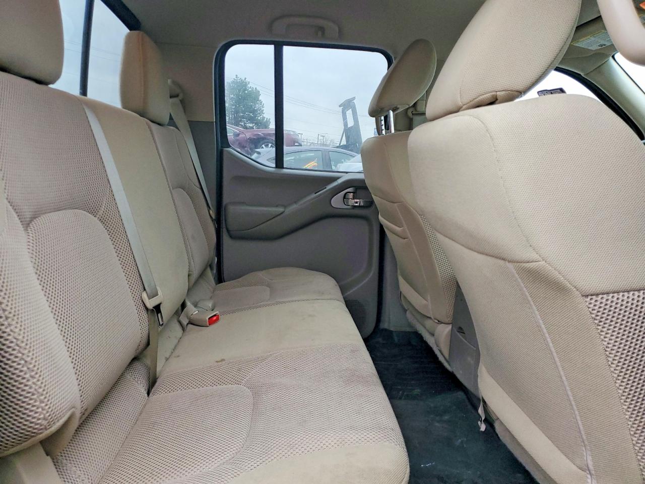 2018 NISSAN FRONTIER S photo 11