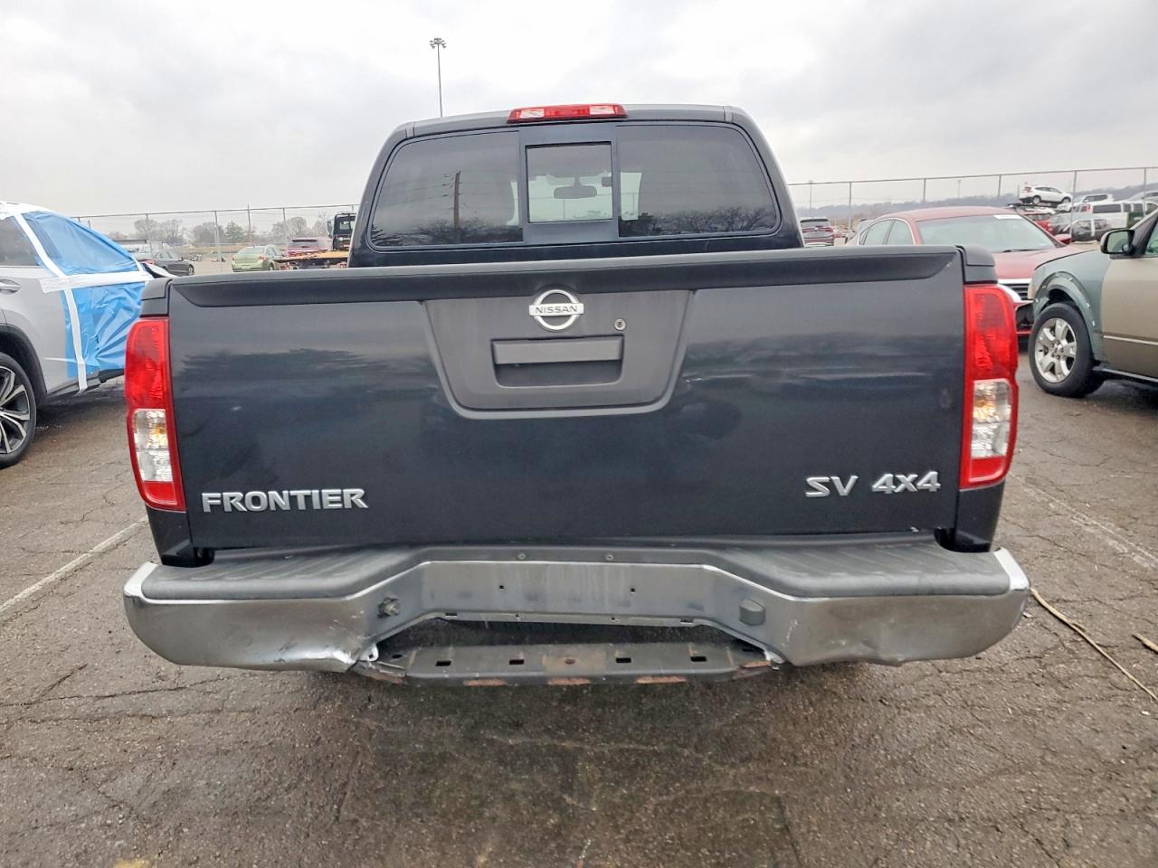 2018 NISSAN FRONTIER S photo 6