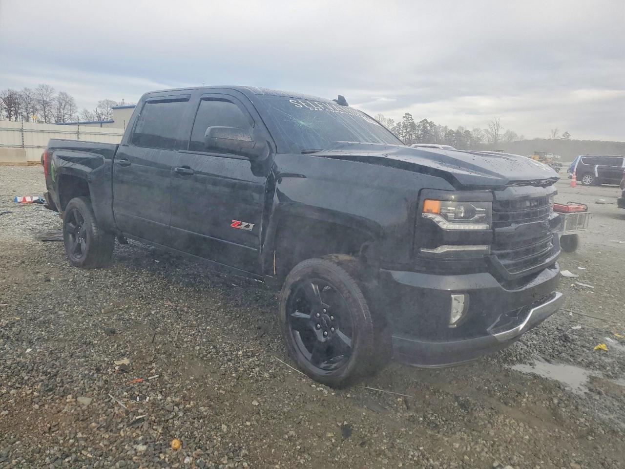 2017 CHEVROLET SILVERADO K1500 LTZ photo 4