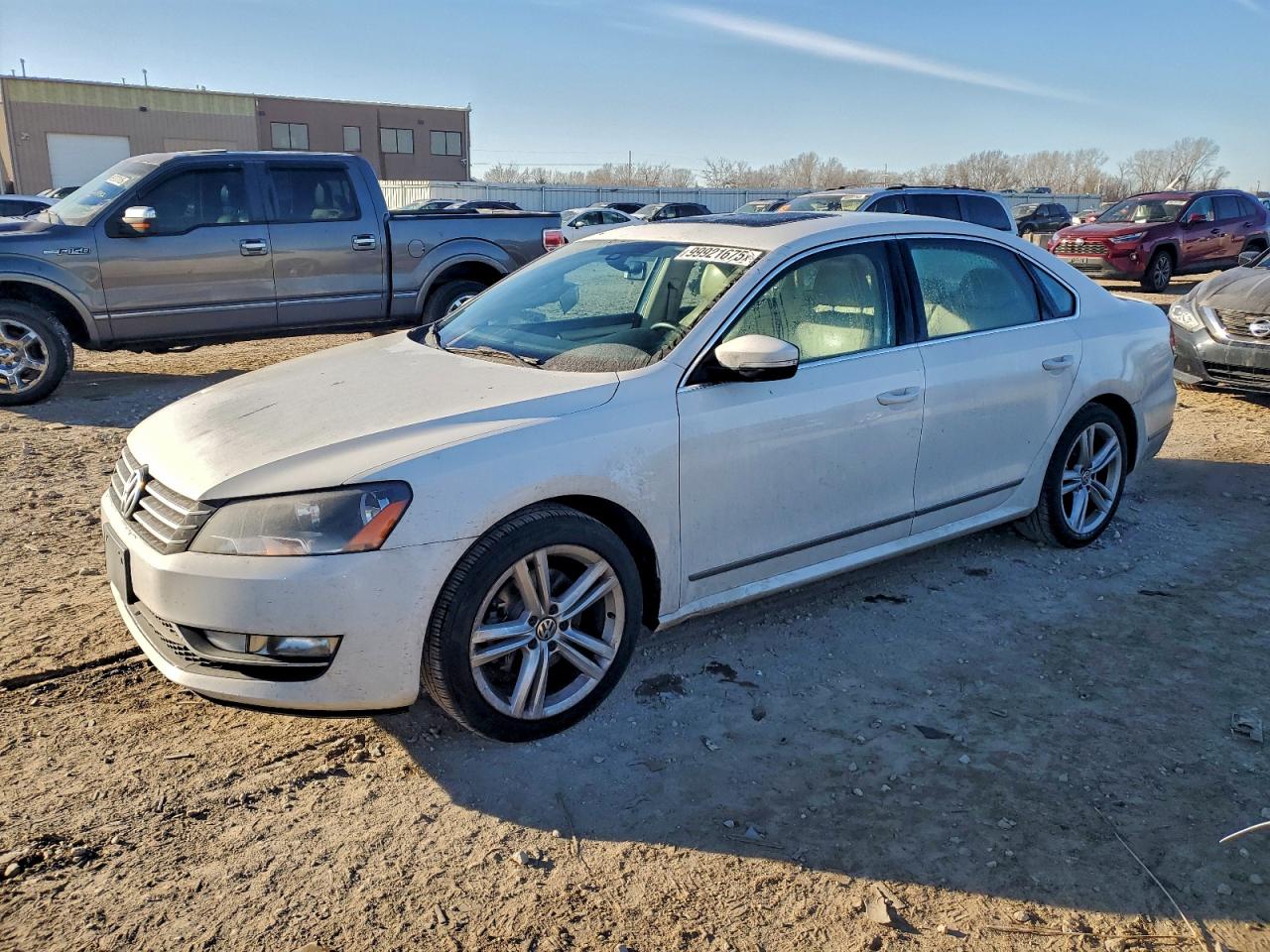 2015 VOLKSWAGEN PASSAT