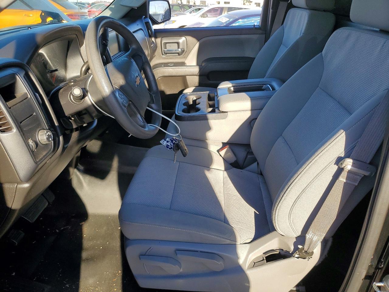 2016 CHEVROLET SILVERADO C1500 photo 7