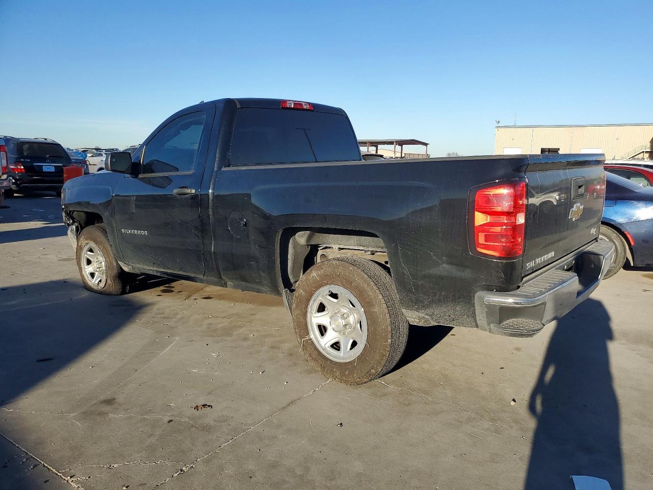 2016 CHEVROLET SILVERADO C1500 photo 2