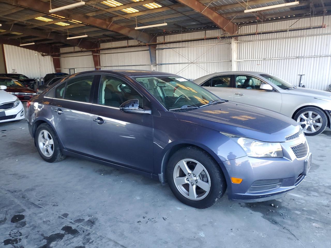 2014 CHEVROLET CRUZE LT photo 4