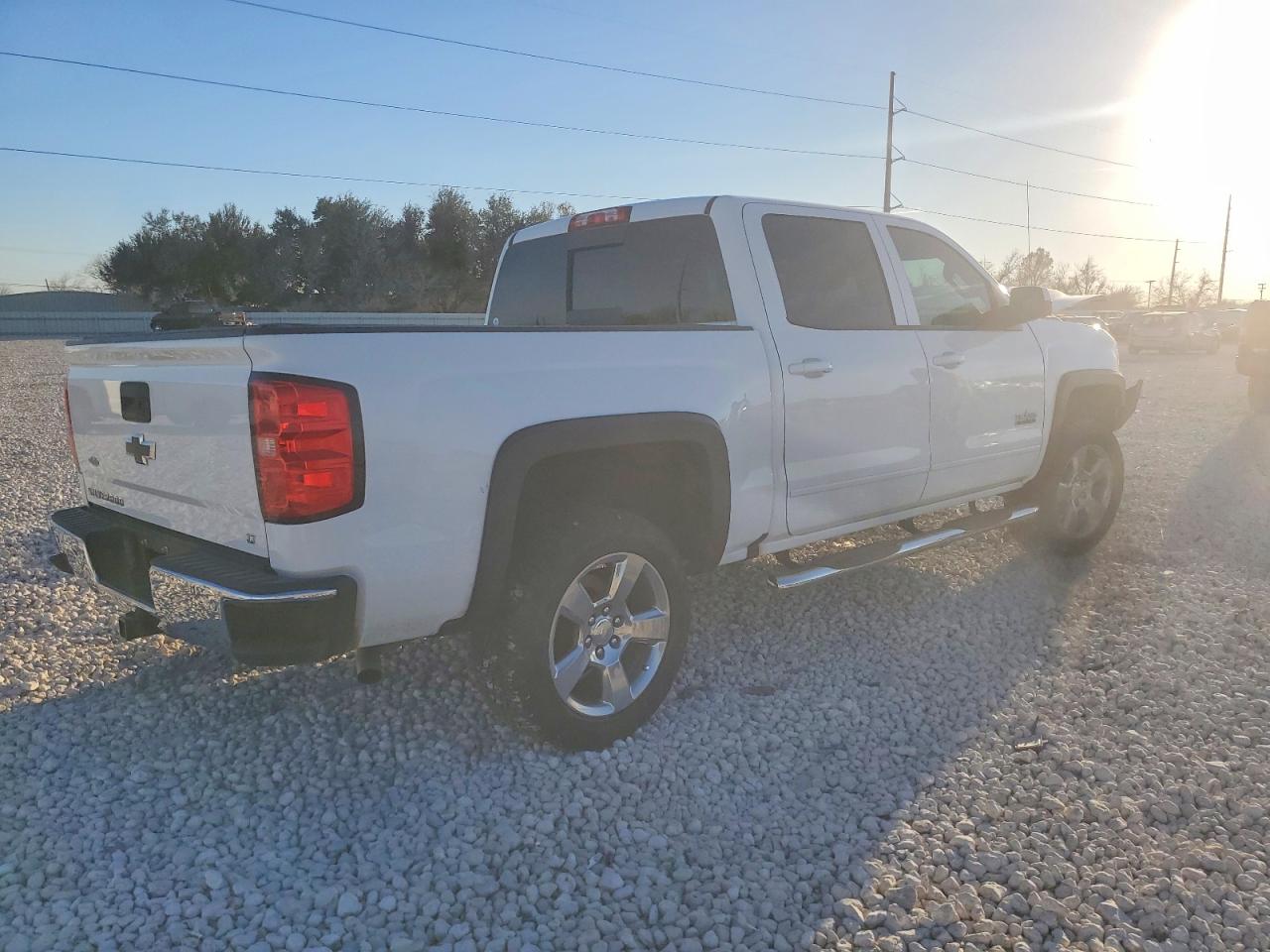 2017 CHEVROLET SILVERADO C1500 LT photo 5