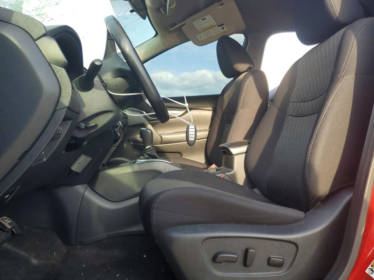 2018 NISSAN ROGUE S photo 7