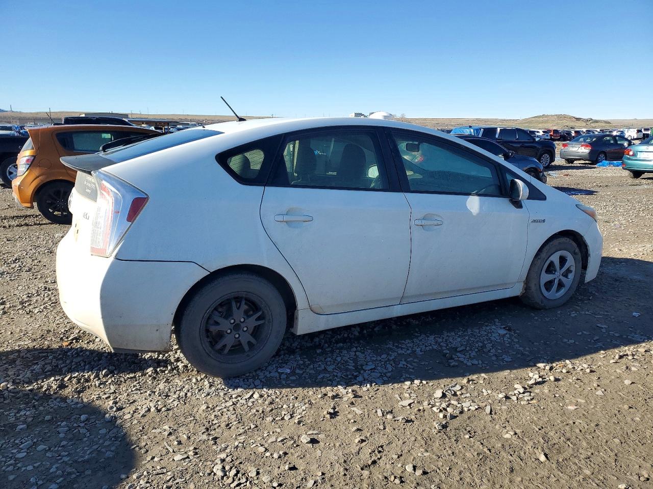 2013 TOYOTA PRIUS photo 3