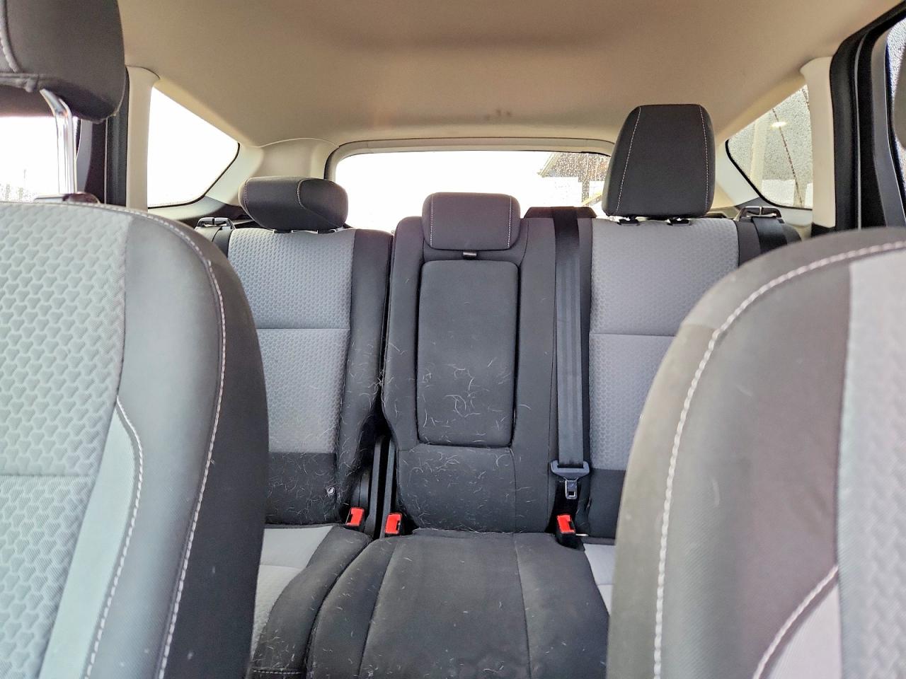 2017 FORD ESCAPE photo 10