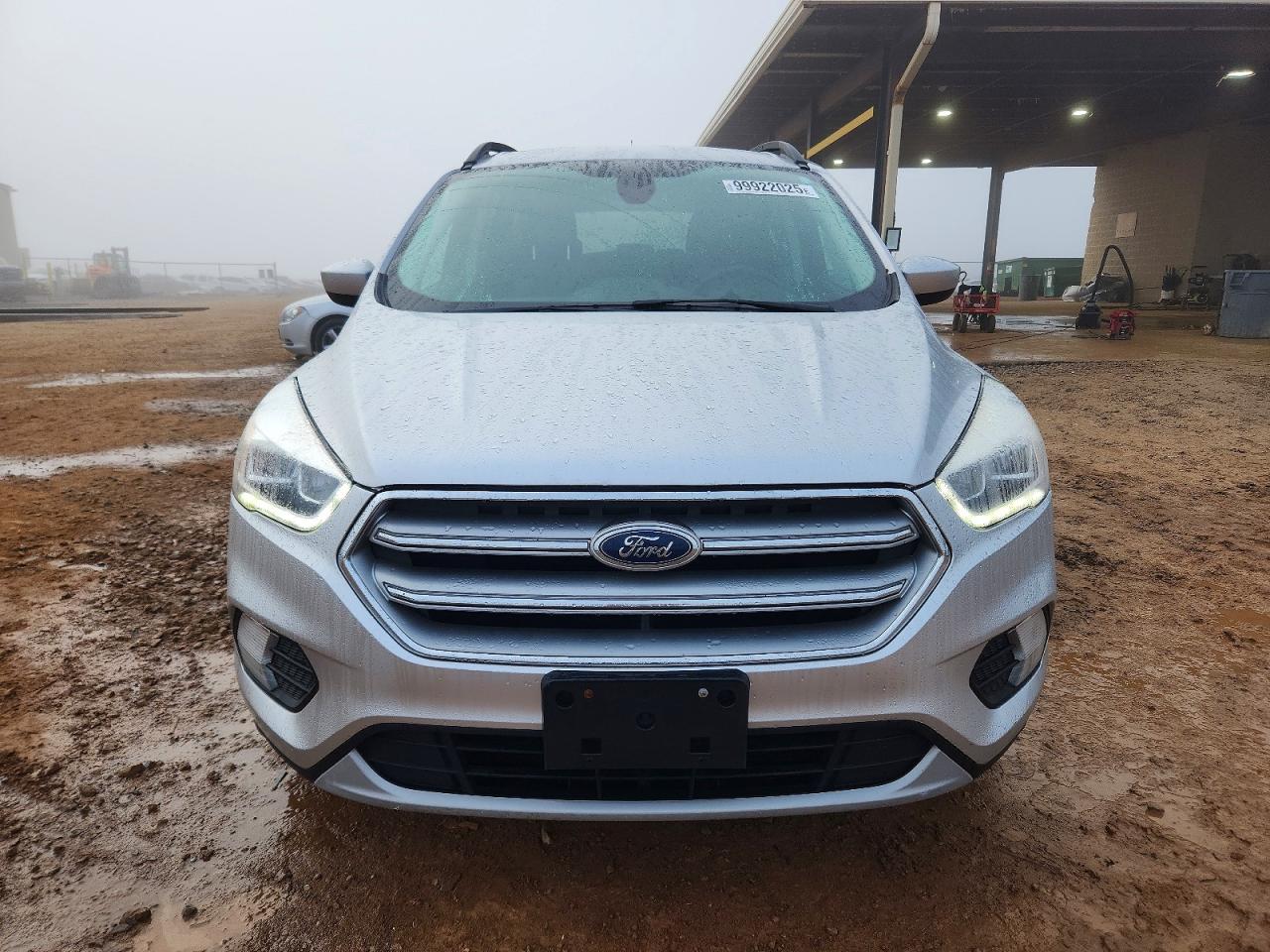 2017 FORD ESCAPE photo 5