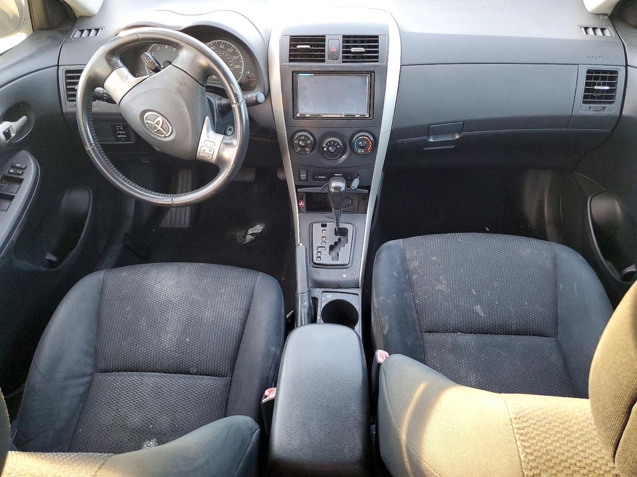 2009 TOYOTA COROLLA BASE photo 8