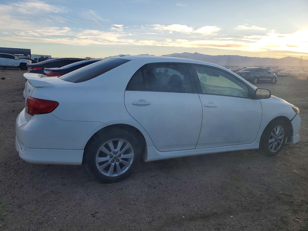2009 TOYOTA COROLLA BASE photo 3