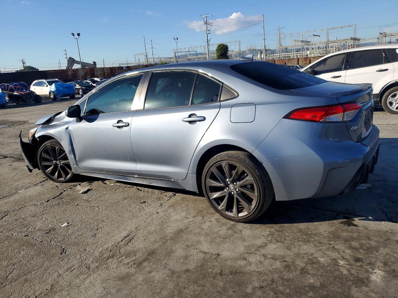 2023 TOYOTA COROLLA SE photo 2