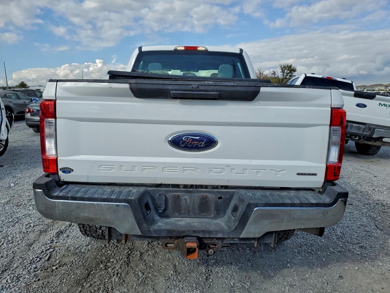 2017 FORD F250 SUPER DUTY photo 6