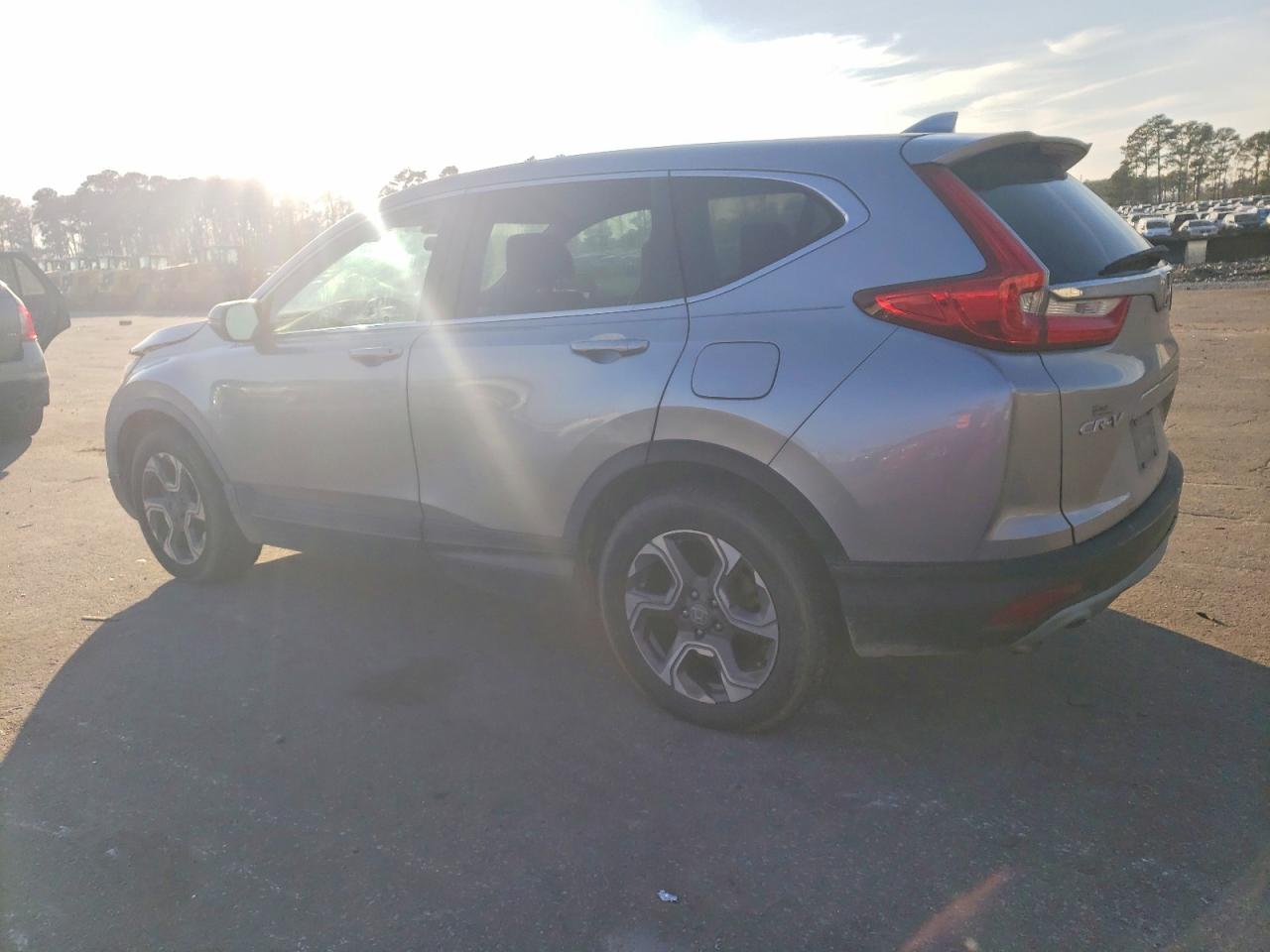 2017 HONDA CR-V EX photo 2