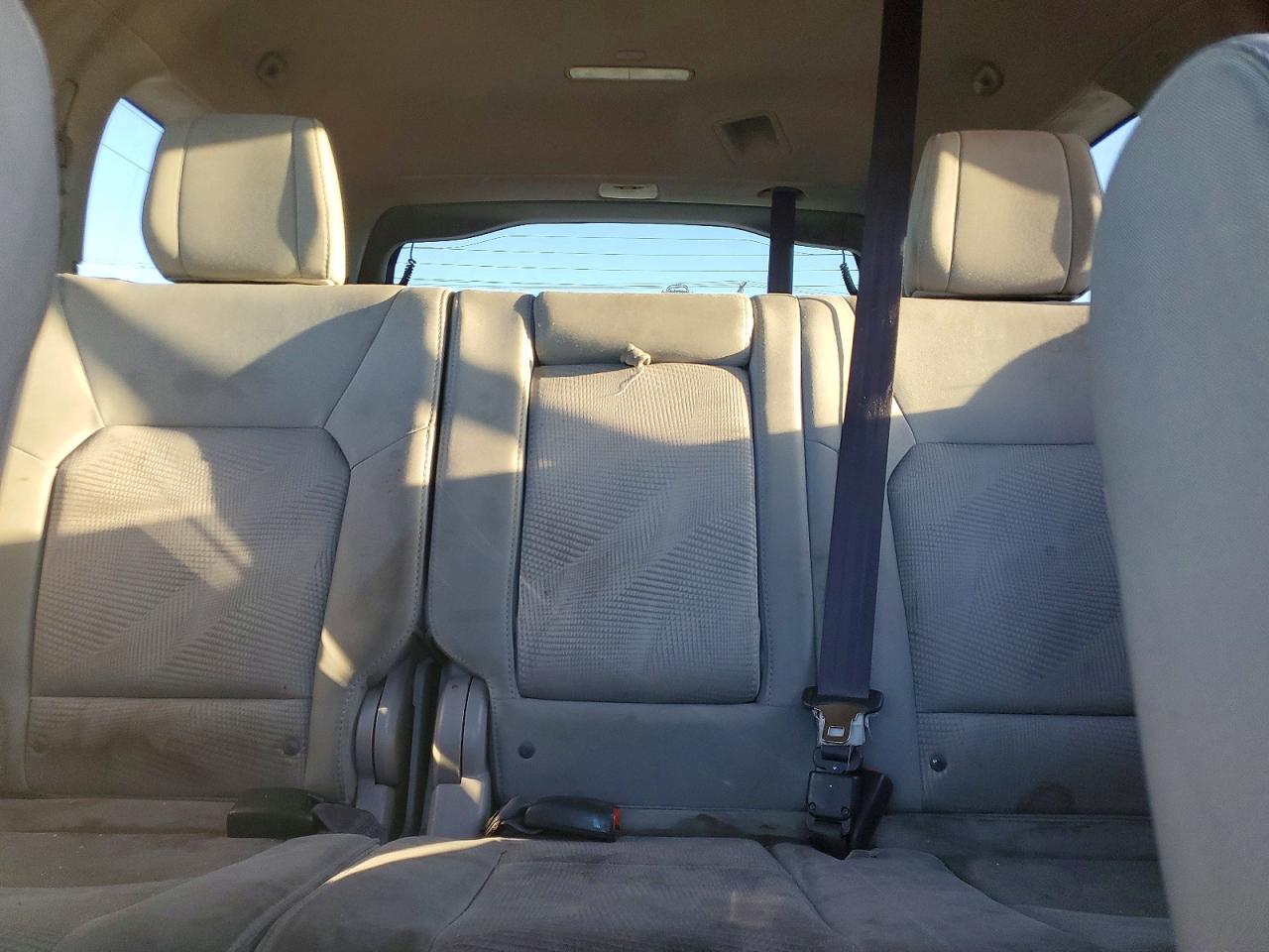 2012 HONDA PILOT LX photo 10