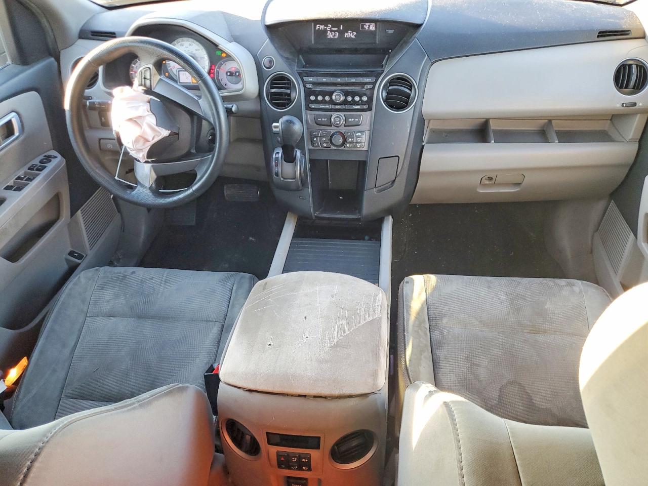2012 HONDA PILOT LX photo 8